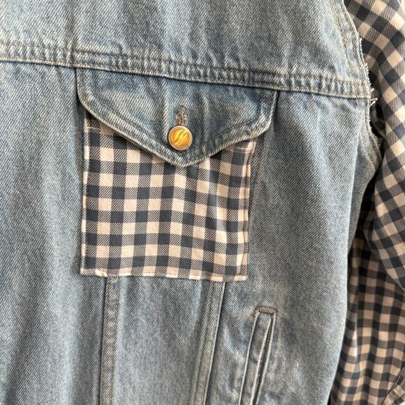 Upcycled Denim Trucker Jacket by Pepsi w/KISS Graphic & Plaid Accents Size XL - Picture 5 of 10